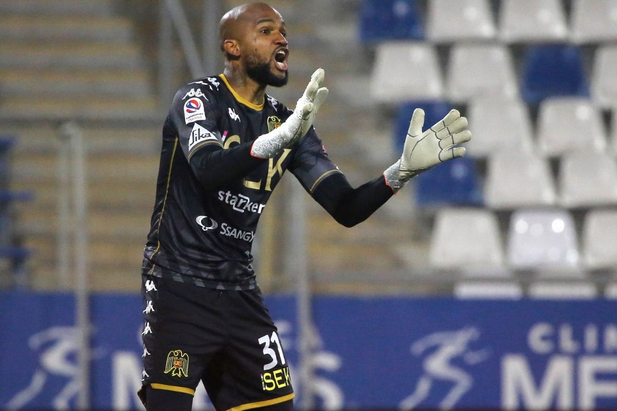 El arquero Luis Mejía defendió a Unión Española en Chile y ahora estará en Norteamérica con Panamá. Foto: Agencia Aton.