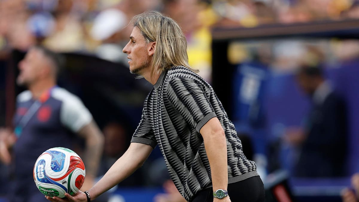 Debacle en Ecuador tras quedar al borde de la eliminación: todos los dardos apuntan a Beccacece