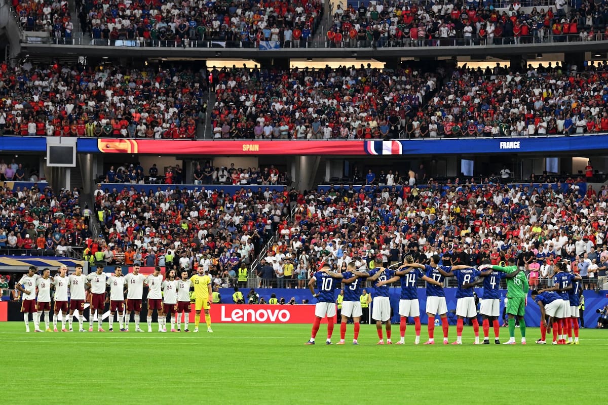 España se mide ante Francia en Dallas. Foto: EFE.