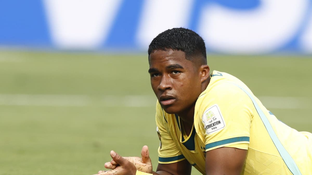 Endrick tras errar el gol ante Noruega por el que lo comparan con Ronaldo: “Hasta me quedé hablando con Dios”