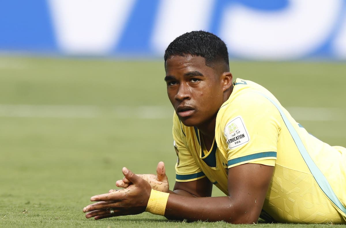 Endrick tras errar el gol ante Noruega por el que lo comparan con Ronaldo: “Hasta me quedé hablando con Dios”