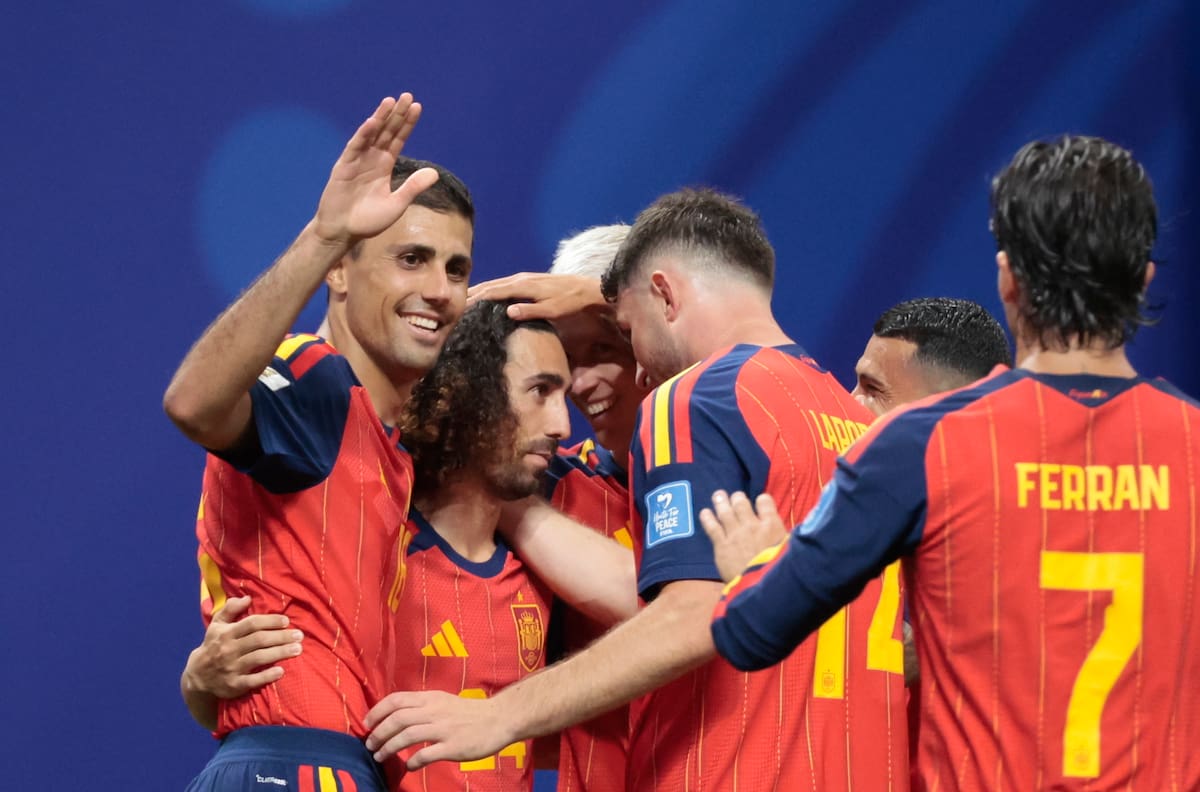 España despertó y mostró su candidatura al título del Mundial con goleada ante Arabia Saudita