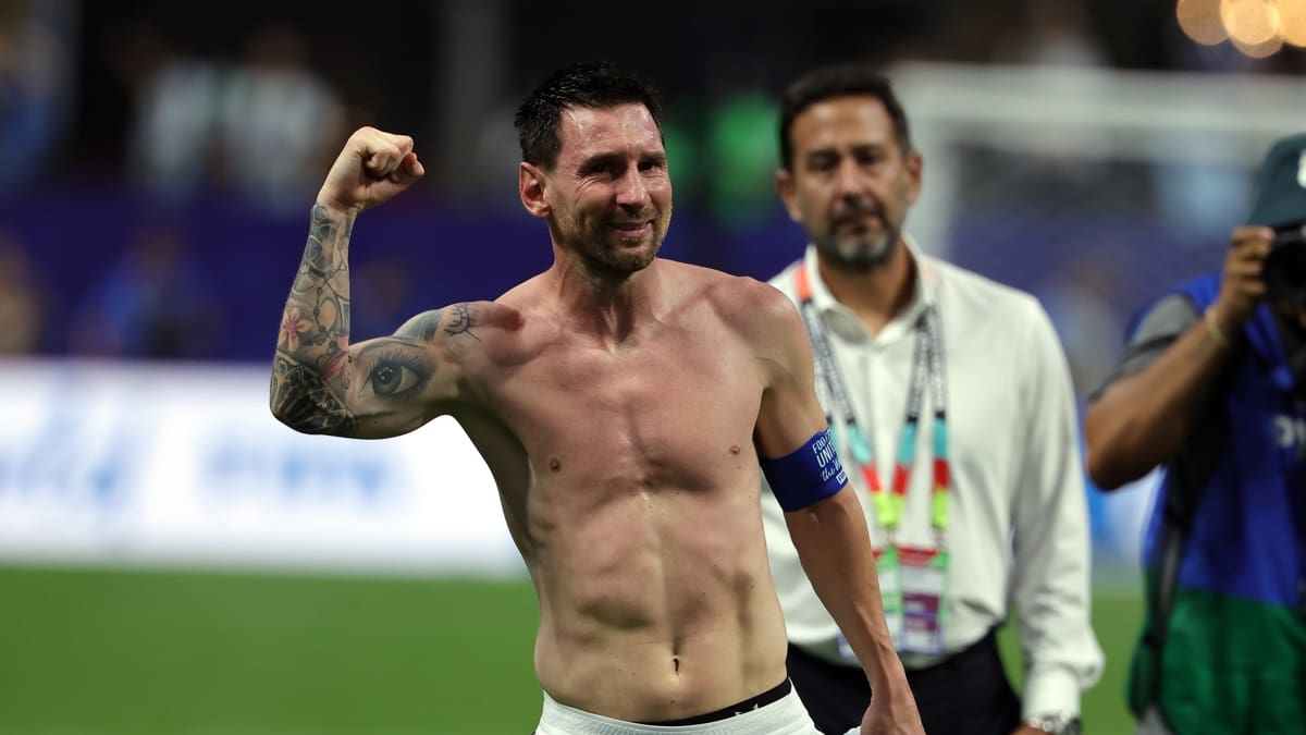Lionel Messi agranda su leyenda: rompe otro récord histórico y supera a Diego Maradona en los Mundiales