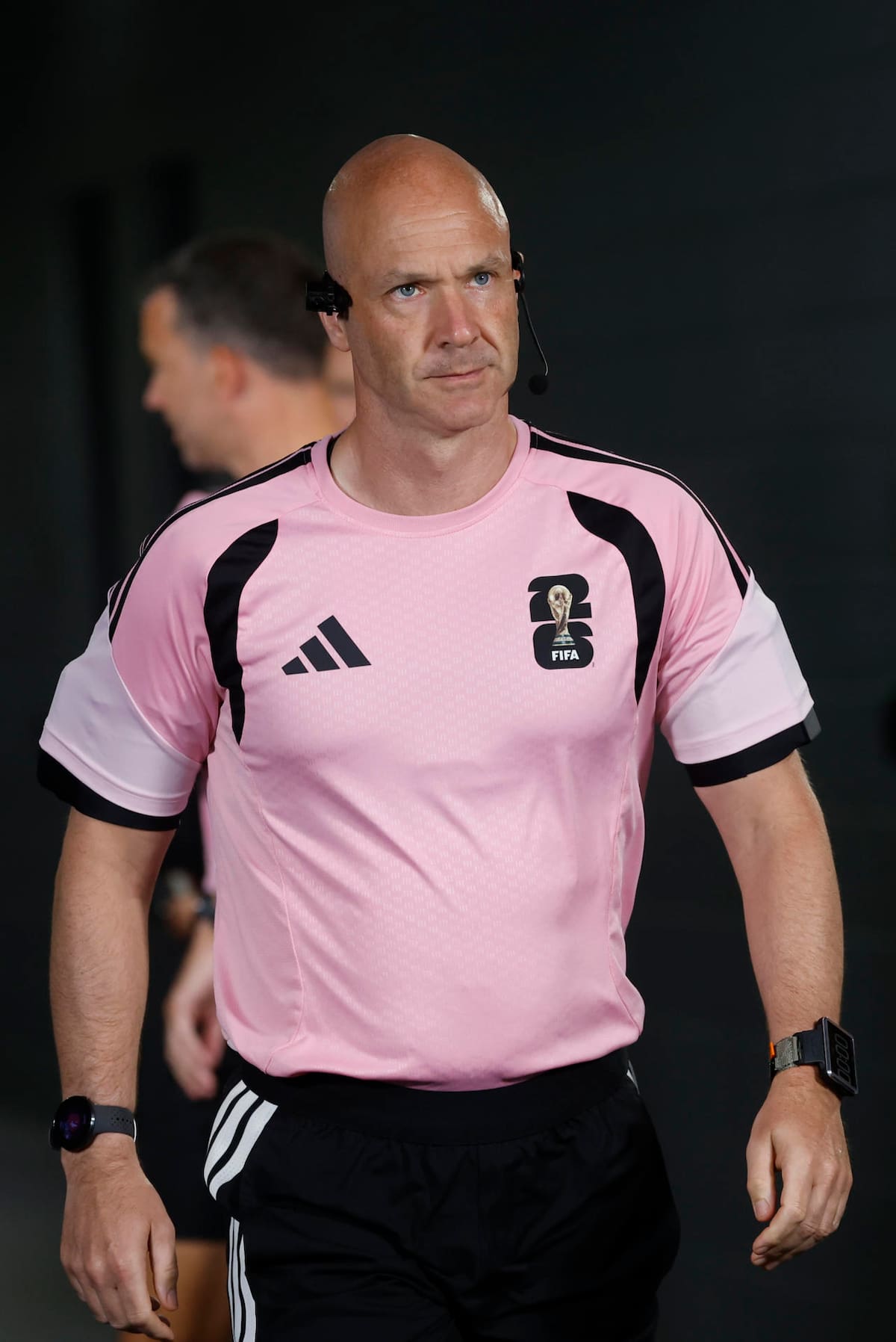 Por decisión de la FIFA, Argentina no puede ser dirigida por árbitros ingleses. Anthony Taylor es uno de ellos. Foto: EFE.