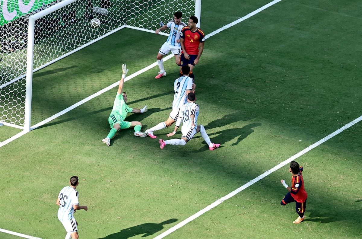 VIDEO | Dolió mucho: así relató la TV argentina el gol de Ferrán Torres que le dio el Mundial a España