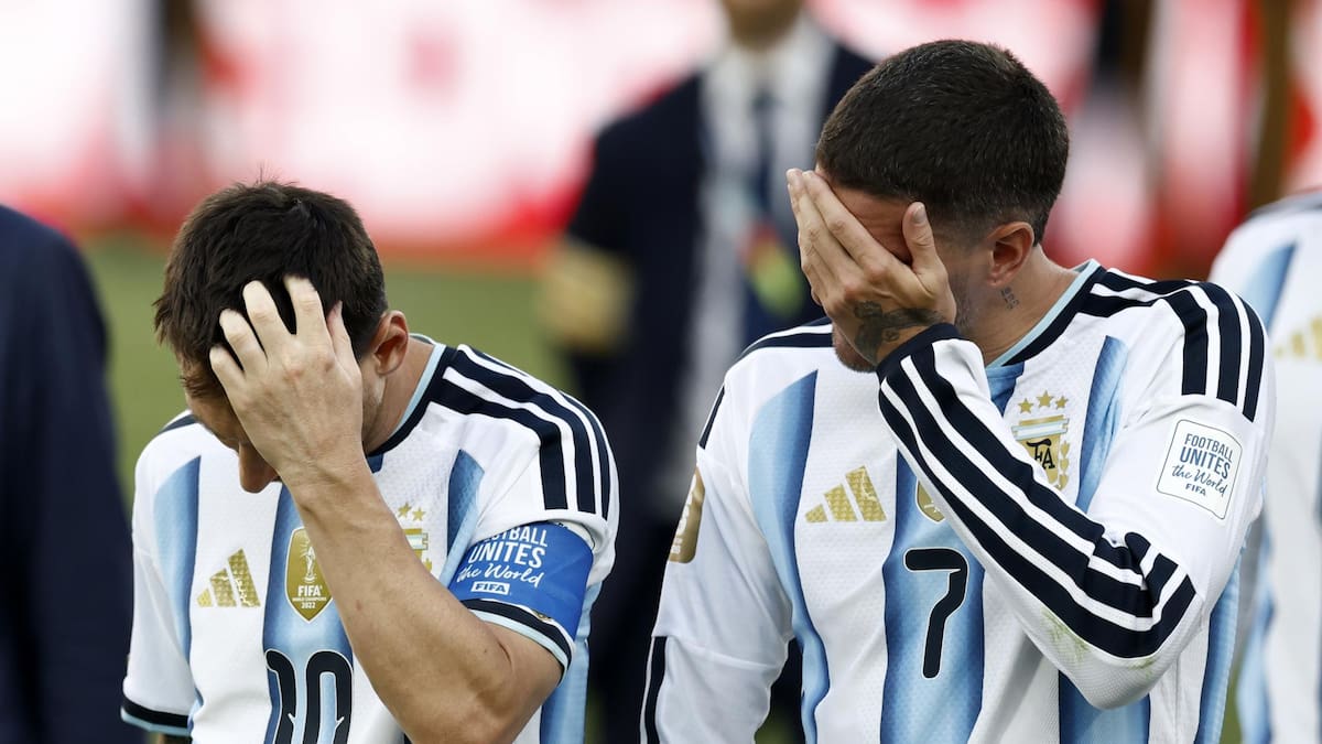 Plantaron a sus hinchas: solo cinco jugadores de Argentina regresaron al país tras perder la final del Mundial