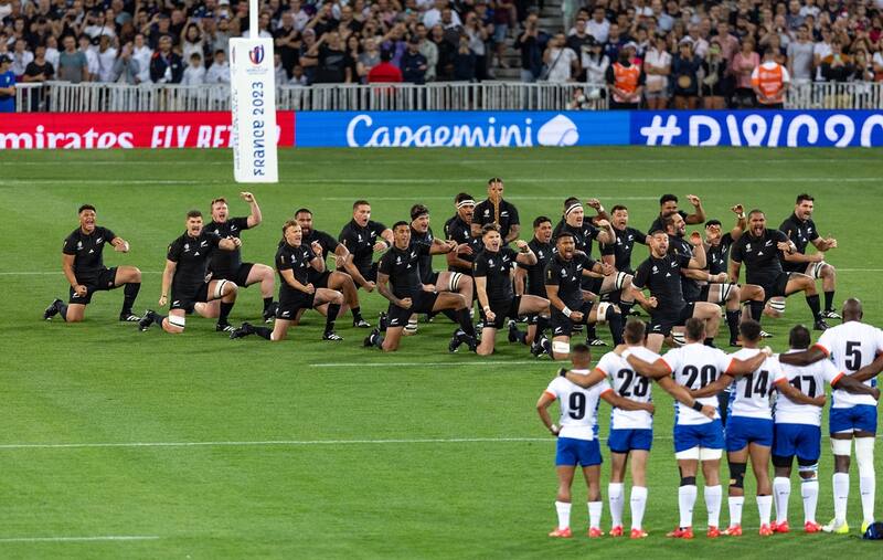 El Haka de los All Blacks de Nueva Zelanda.