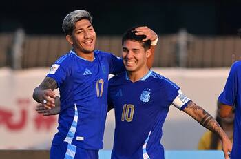 Argentina cerró con tremenda goleada su campaña perfecta en el Mundial Sub 17