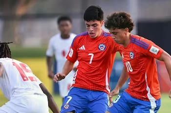 Leonardo Véliz y la dramática eliminación de Chile Sub 17: “Con el biotipo nuestro, parecemos hasta jugadores del tercer mundo”