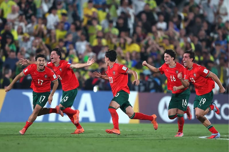 Portugal se proclamó campeón al vencer en la final a Austria por 1-0.