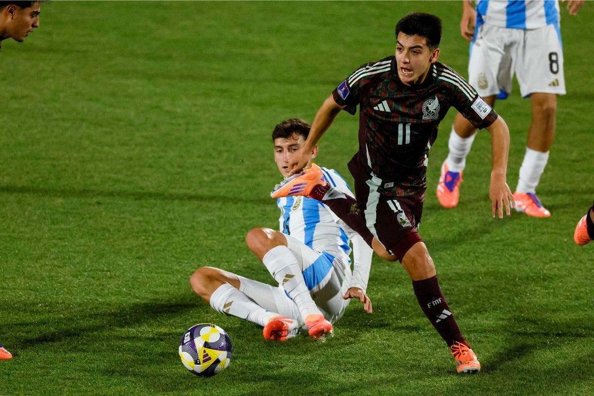 Gilberto Mora (11) fue una de las estrellas de México en el torneo jugado en nuestro país el año pasado. Ahora, está convocado por el Tri. Foto: Agencia Aton.
