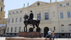 OMIL de Santiago publicó puestos de trabajo disponibles con sueldos desde $500.000 hasta $1.800.000