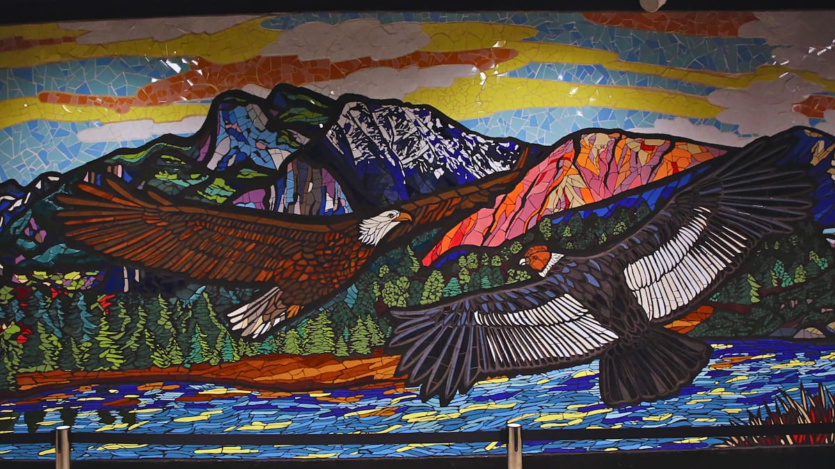 Se buscan artistas: el ambicioso plan de Metro de Santiago para poner murales en las nuevas estaciones de la Línea 7