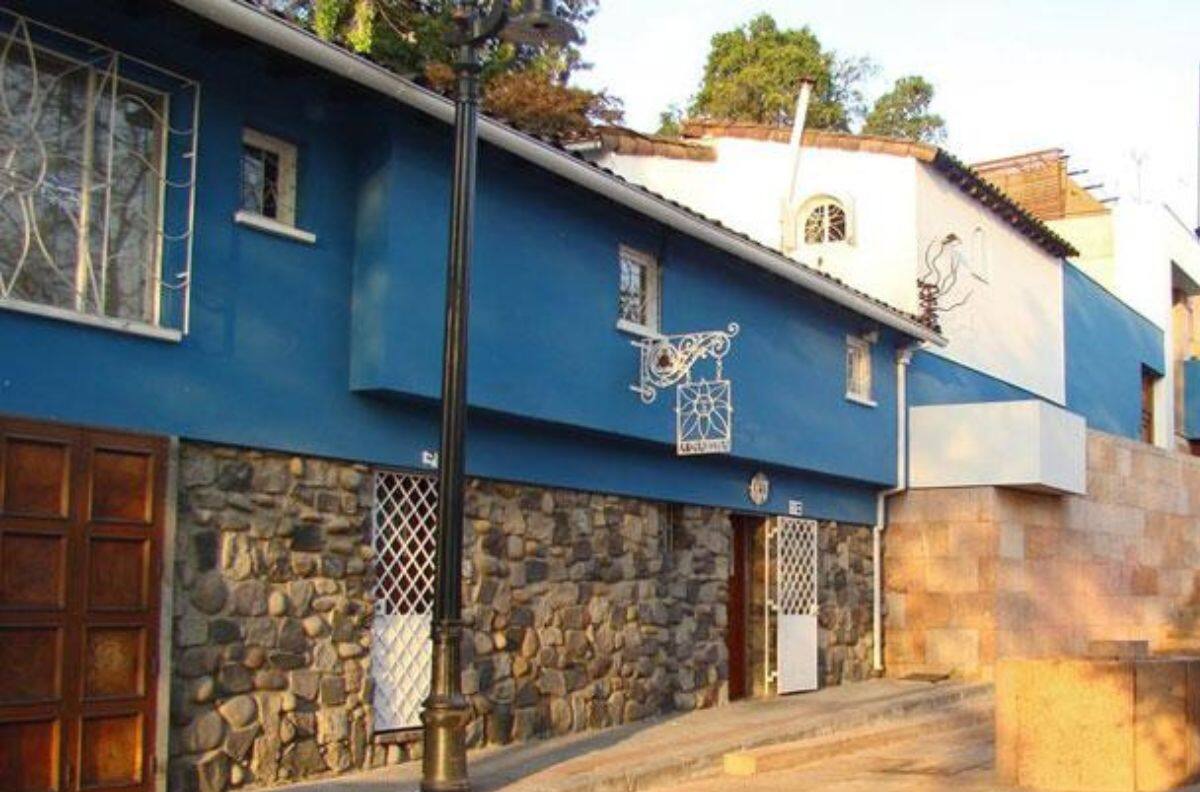 ¿Eres amante del arte y la poesía?: visita este increíble museo ubicado en Santiago por tan solo $9.000