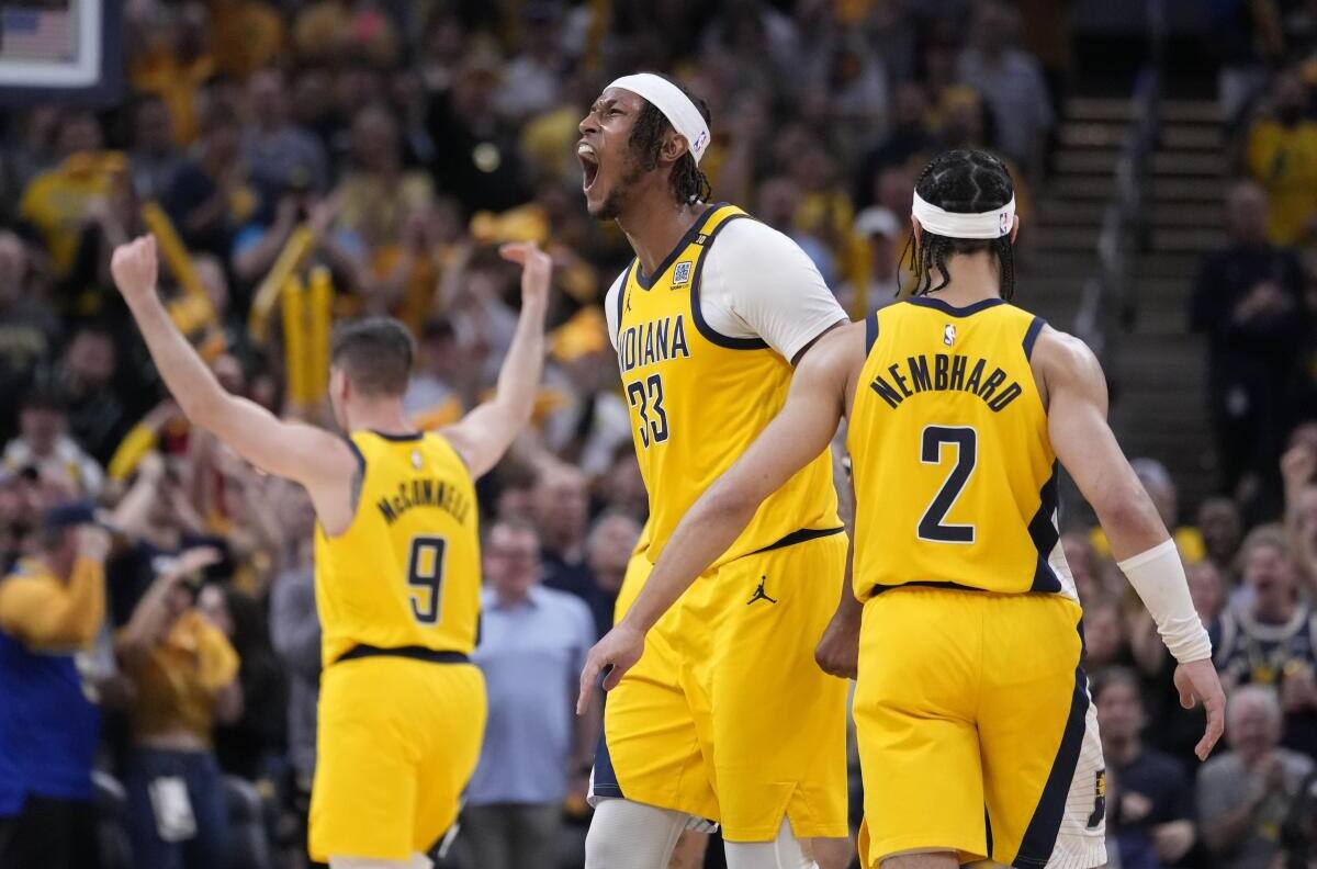 VIDEO | La gran volcada de Myles Turnes en la victoria de los Pacers sobre los Knicks