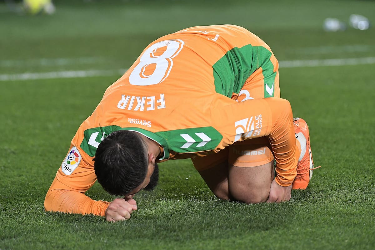Nabil Fekir estará fuera por el resto de la temporada con el Betis por un corte de ligamentos.