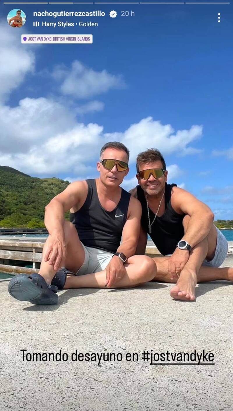 vía Instagram Stories: Tomando desayuno en Jos Van Dyke.