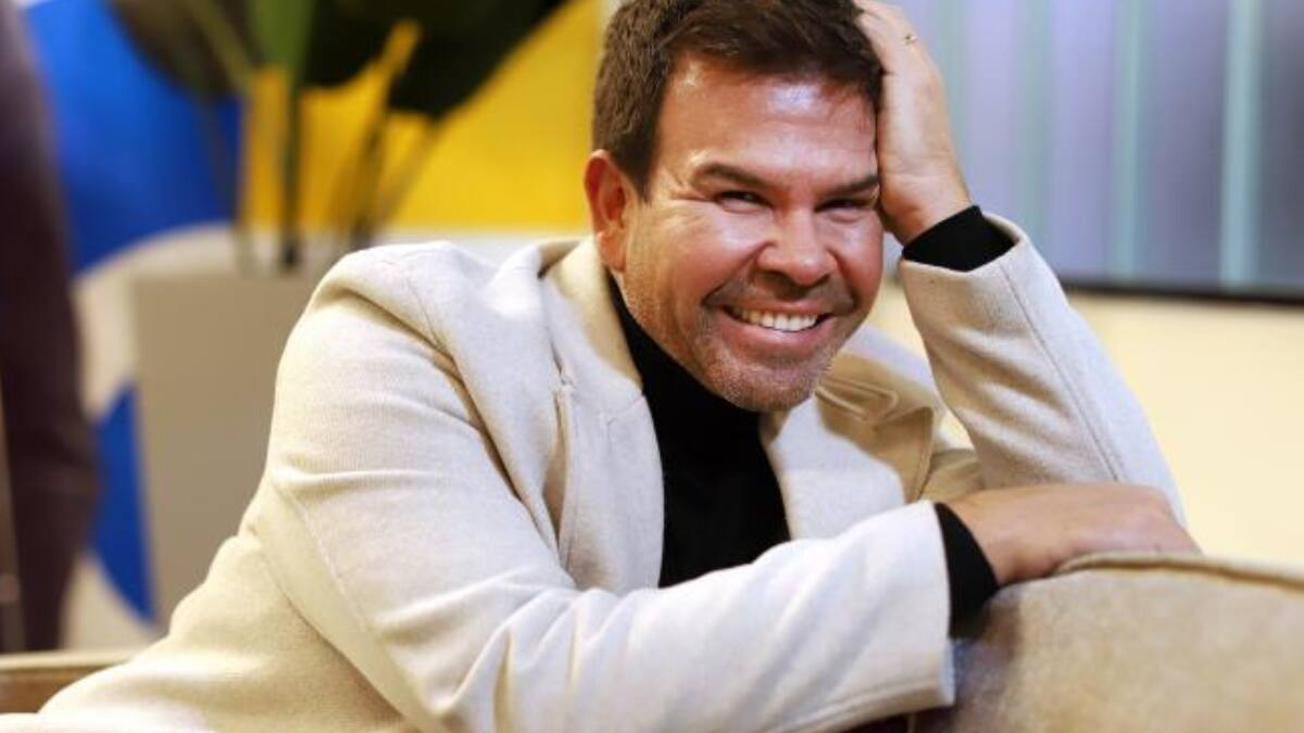 Destapan desconocido romance festivalero de Nacho Gutiérrez y alabado artista