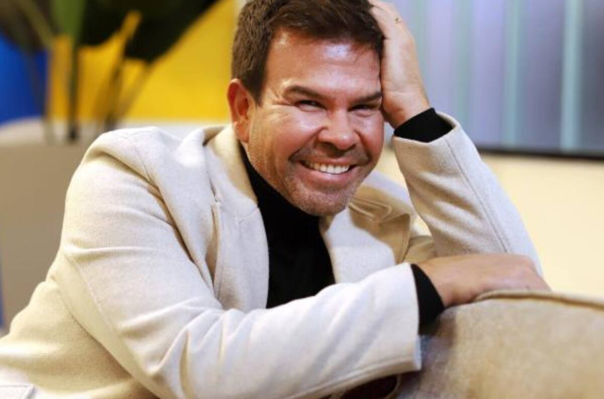 Destapan desconocido romance festivalero de Nacho Gutiérrez y alabado artista