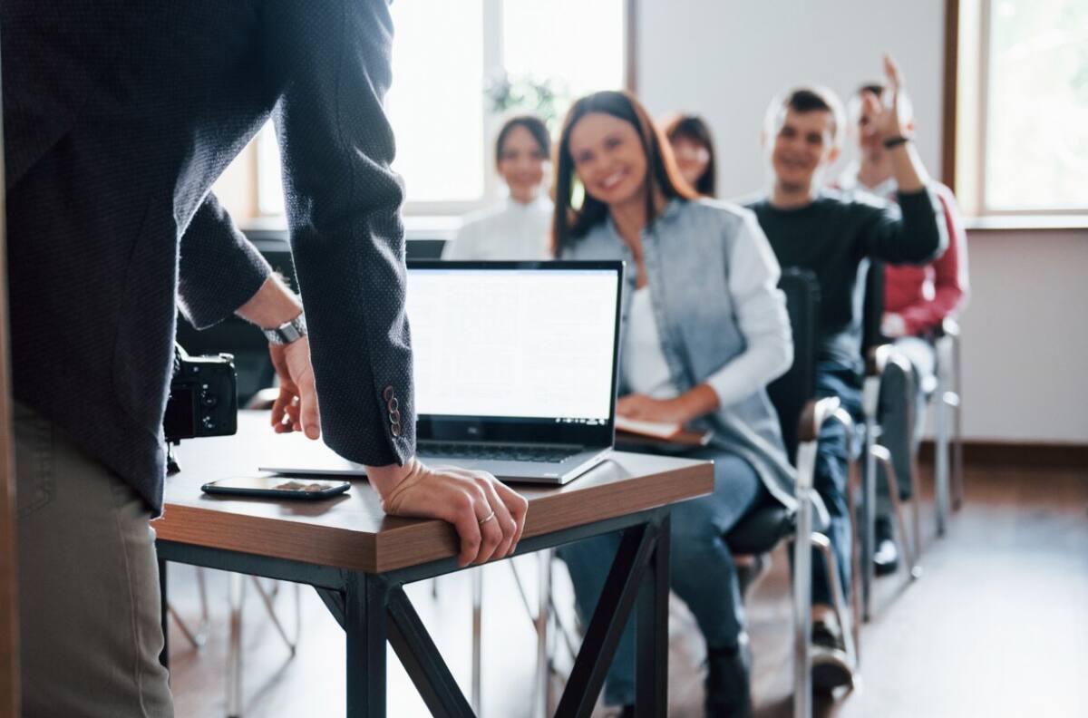 Estas regiones de Chile tendrían una mayor escasez de profesores en 2025, según estudio