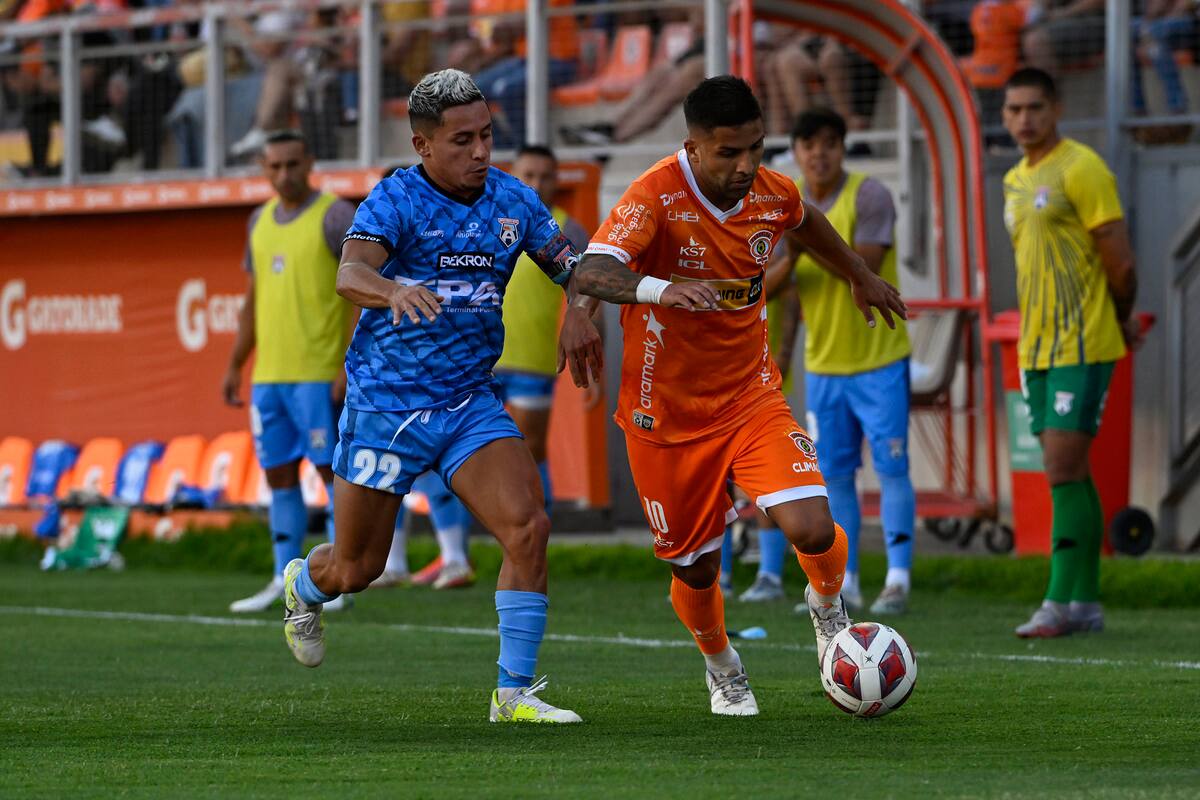 Nahuel Donadell es el capitán de San Marcos de Arica. Crédito: Agencia Aton.