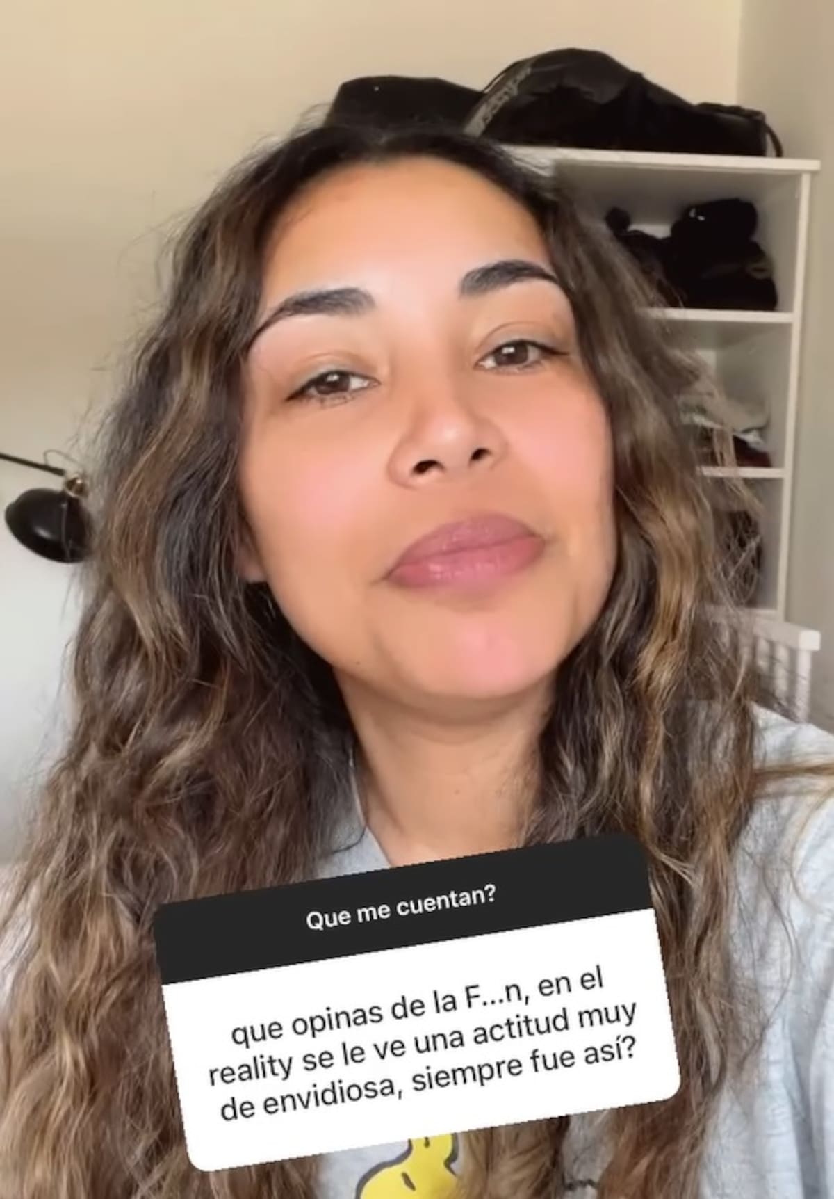 Natalia Rodríguez, "Arenita", se lanzó contra Faloon Larraguibel. Créditos: Instagram