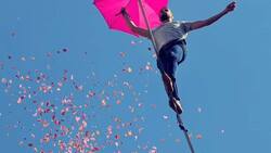 Teatro a Mil abrirá su temporada con un famoso equilibrista cruzando los cielos de la ciudad: ¿Cuándo y dónde verlo?