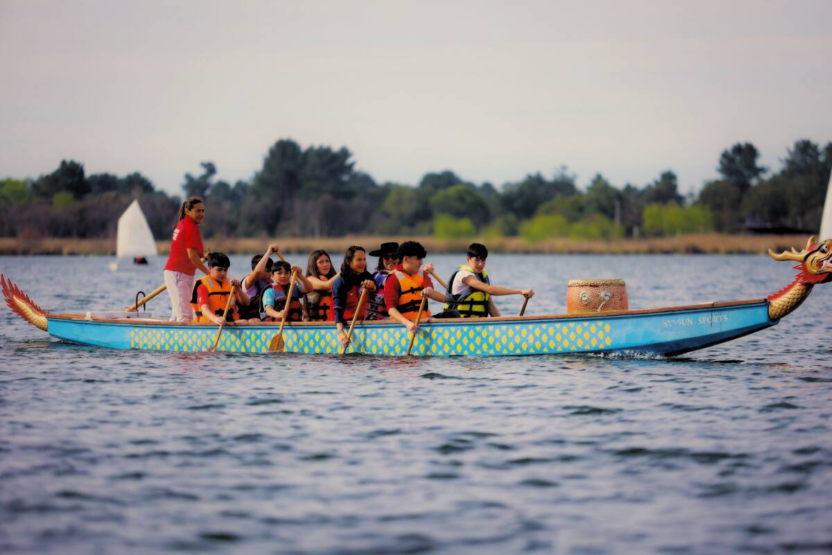 Una de las tantas actividades que se pueden hacer en el gran humedal. Créditos: descubrequillon.cl