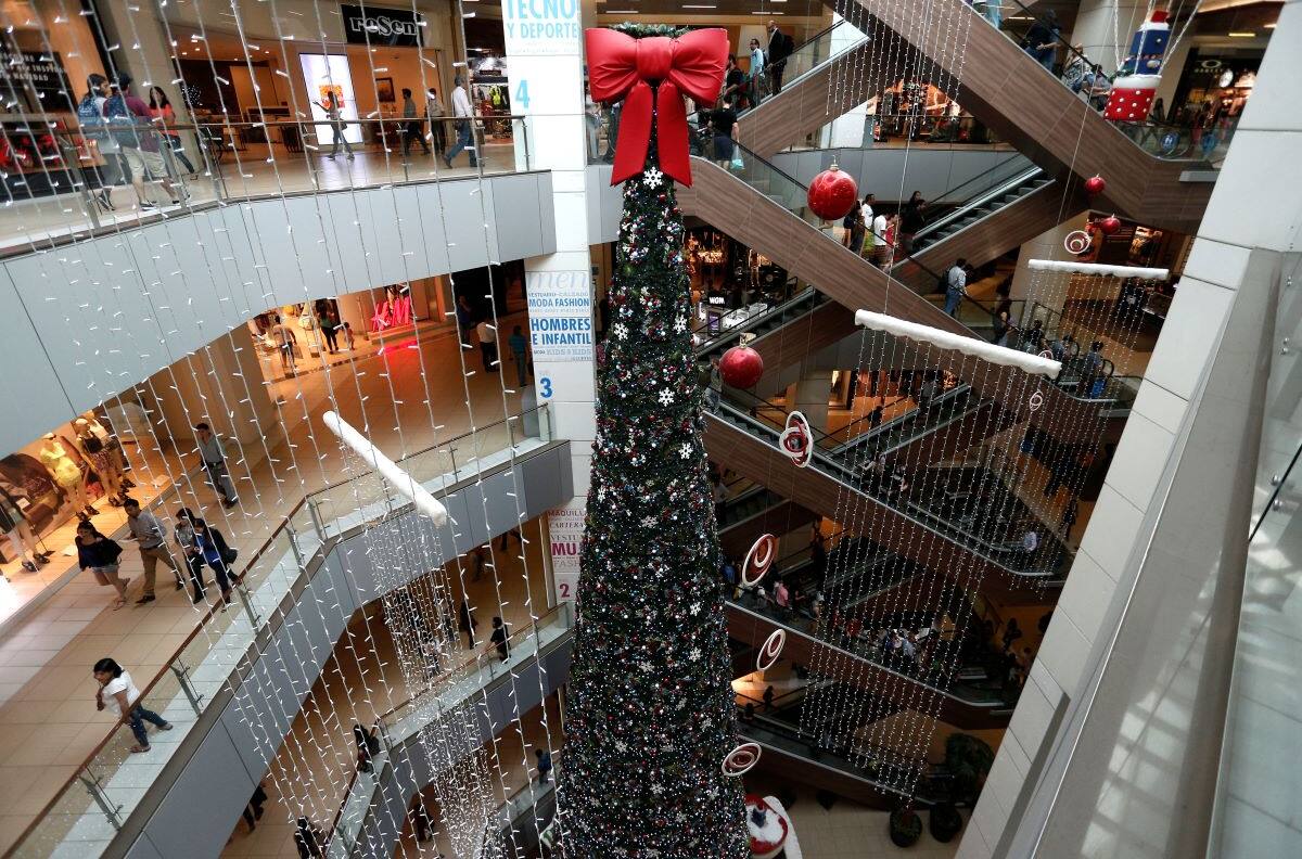 Así serán los horarios en el Mall Costanera Center esta Navidad 2023