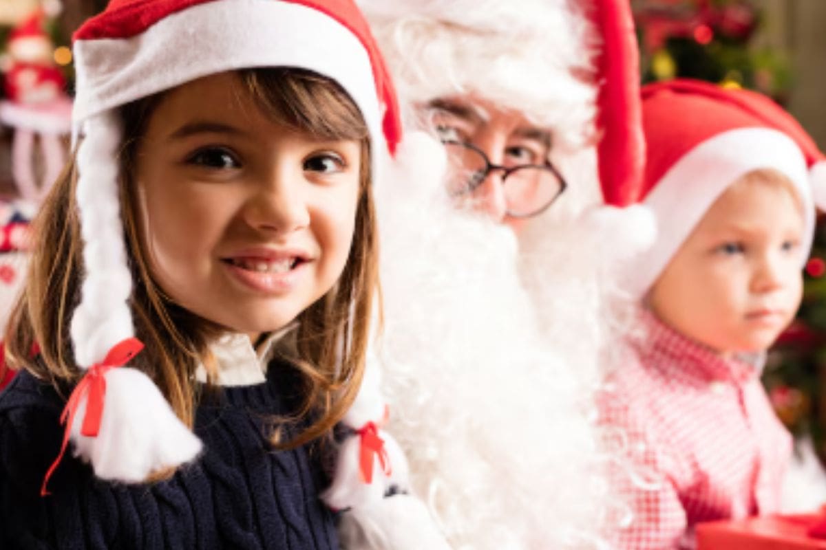 Dos comunas entregarán regalos a los niños y niñas que residan en ellas.
Créditos: Freepik.