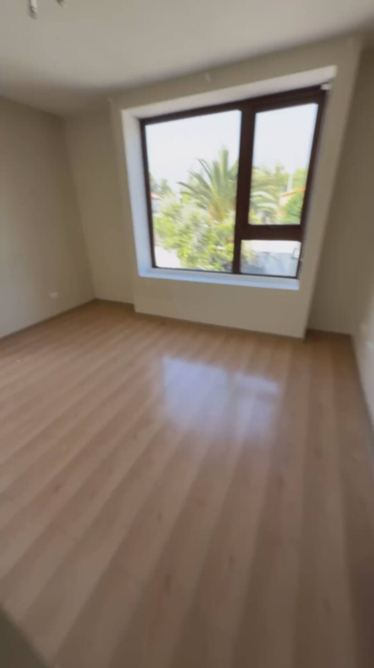 Una de varias habitaciones repartidas por la casa.