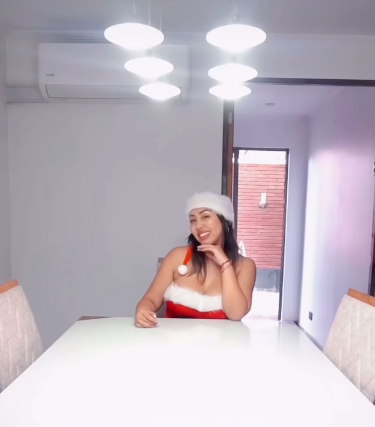 Naya Fácil está rifando su casa.