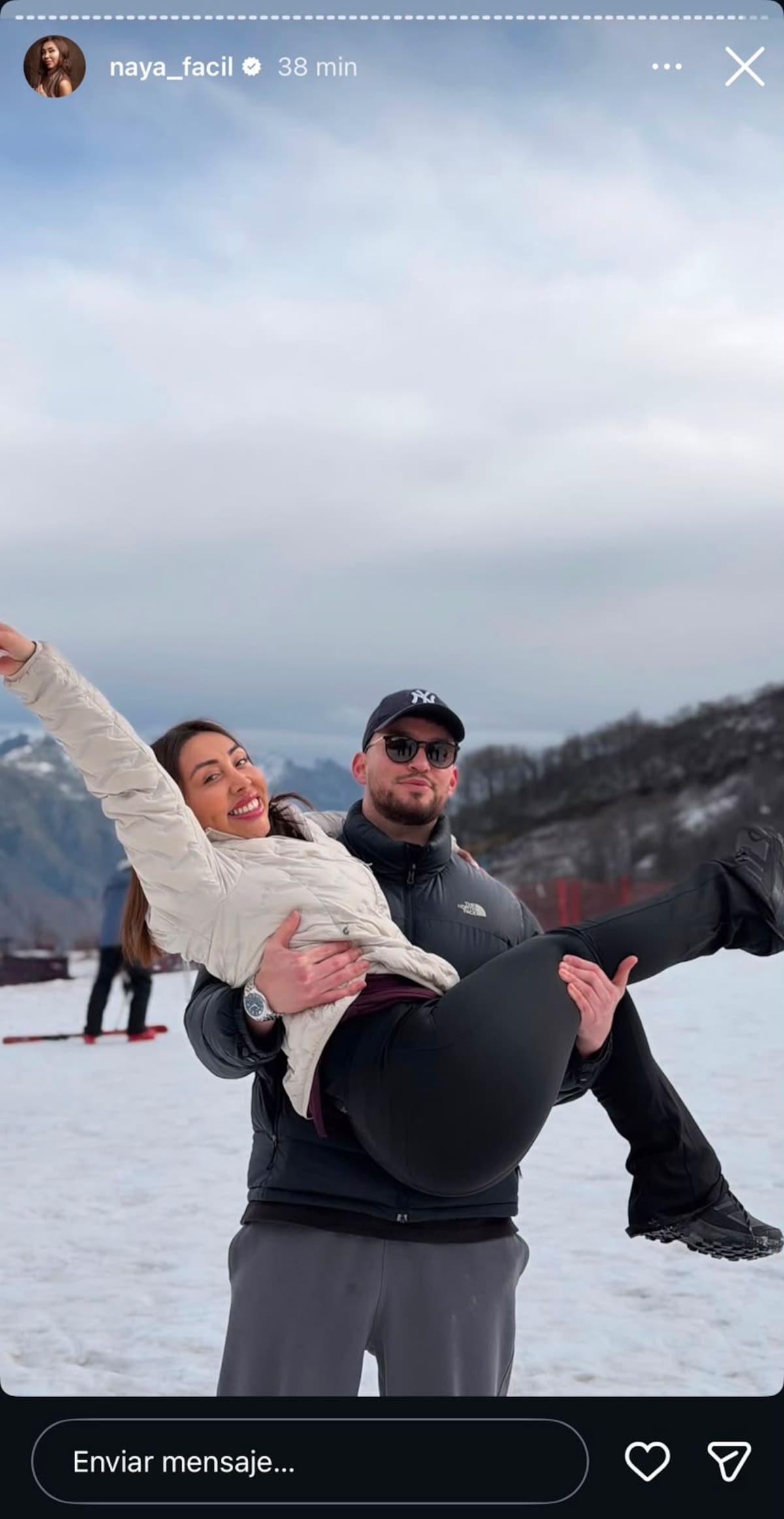 A través de sus historias de Instagram con su nueva pareja.
Foto: Instagram