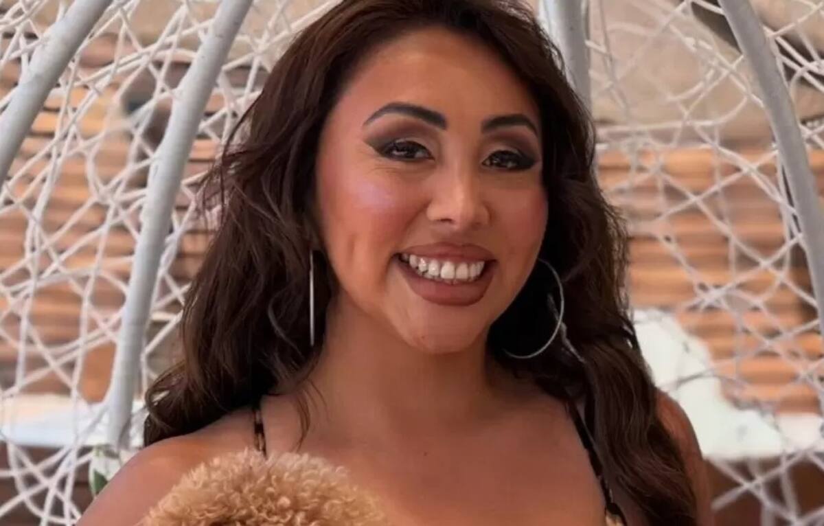 La influencer está organizando la Gala del Pueblo.