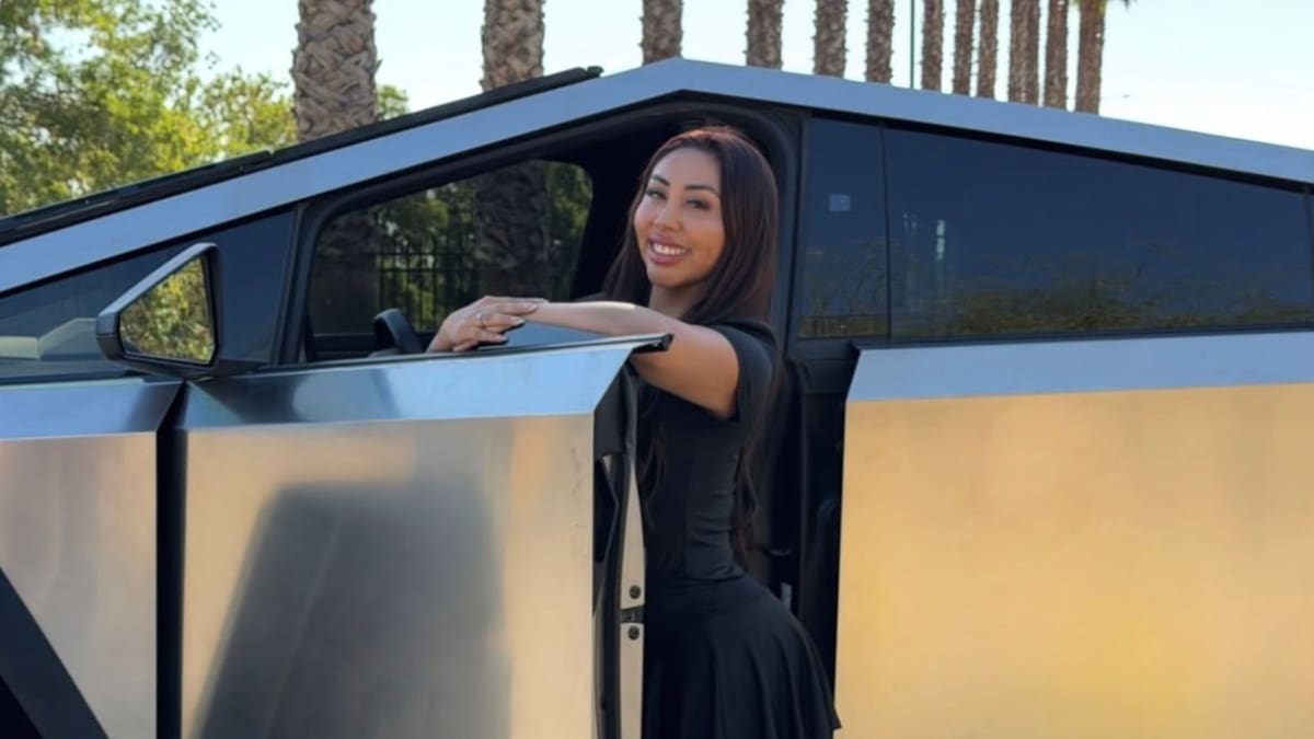 Naya Fácil vuelve a la polémica tras conducir a más de 200 km/h: ahora fue captada usando su celular al volante
