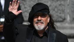 “Estaba actuando y pidió una silla”: Revelan detalles del problema de salud que mantiene a Negro Piñera internado