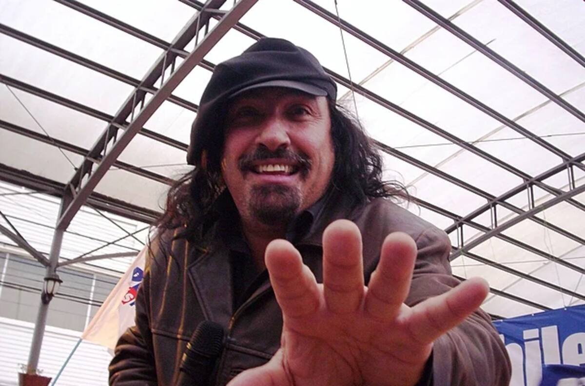 Con vino y su clásica boina: Cercanos a Negro Piñera lo recuerdan con emotiva reunión familiar a casi un mes de su muerte