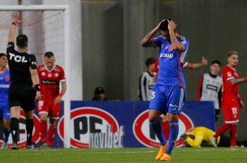 “Se borró para el Clásico Universitario”: grave acusación contra Nery Domínguez por su expulsión en la U