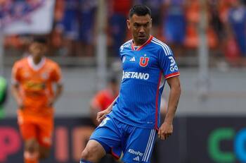 Nery Domínguez avisó dónde quiere jugar en 2024: sueña con ser dirigido por mítico DT de la U