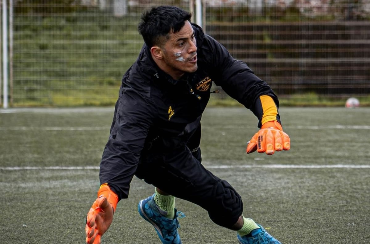 Nery Veloso explota tras perder el Clásico Penquista con el Vial: “Los dirigentes han hecho todo mal”