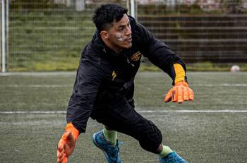 Nery Veloso explota tras perder el Clásico Penquista con el Vial: “Los dirigentes han hecho todo mal”