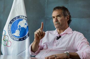 “El Mineduc debiera tener la obligación de fomentar, desarrollar y financiar una mejor educación física y un mejor deporte extraprogramático”