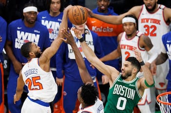 Playoffs NBA: New York Knicks hace temblar a Boston Celtics y Oklahoma empareja la serie ante Denver