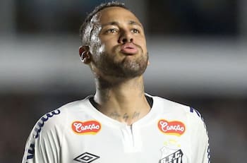 Drama total con Neymar: se pierde el resto de la temporada, puede descender y su futuro está en duda