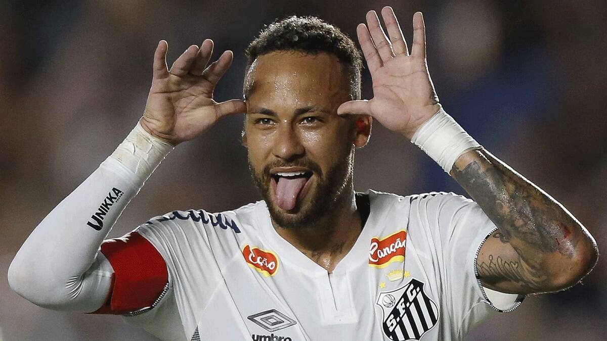 La última locura de Neymar: gastó más de 1.000 millones en un Batimóvil que no puede conducir