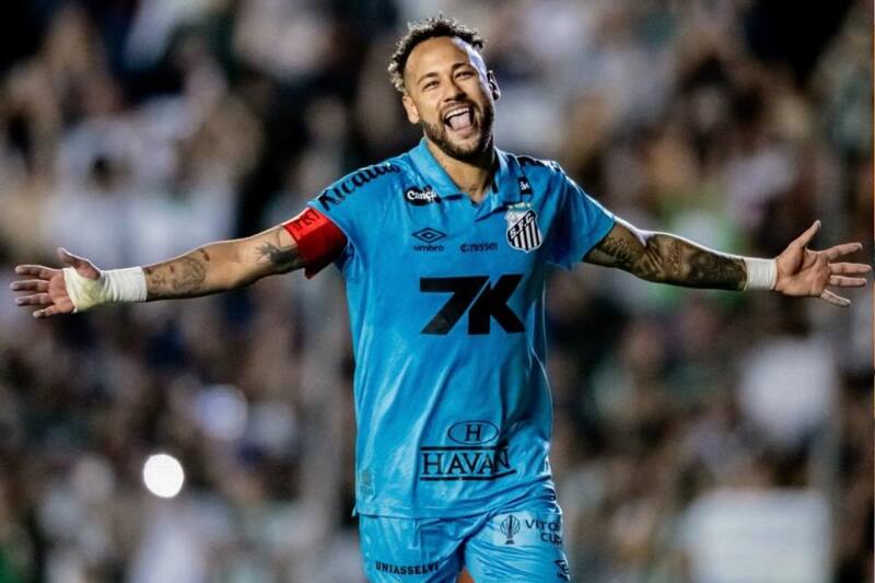 El delantero brasileño terminó su contrato con Santos el 31 de diciembre. Foto: Santos.