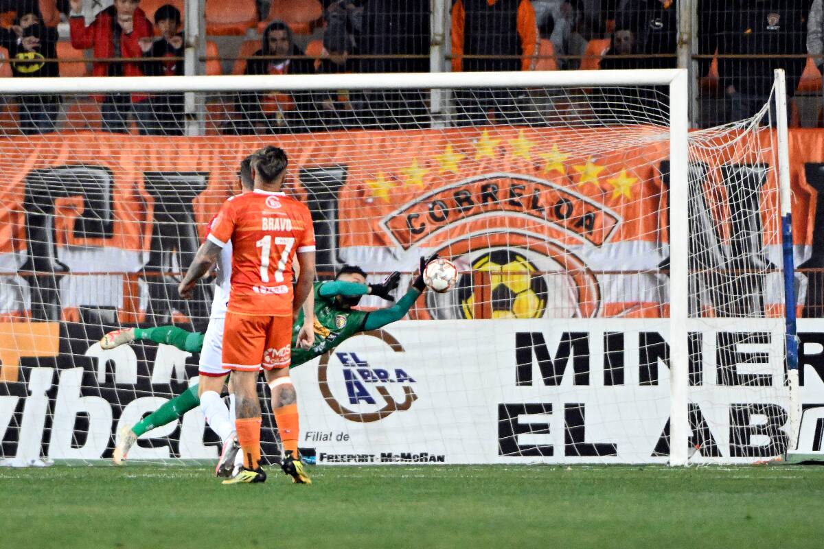 fue clave en el triunfo 2-0 de Cobreloa ante Unión La Calera. (Foto: Aton)