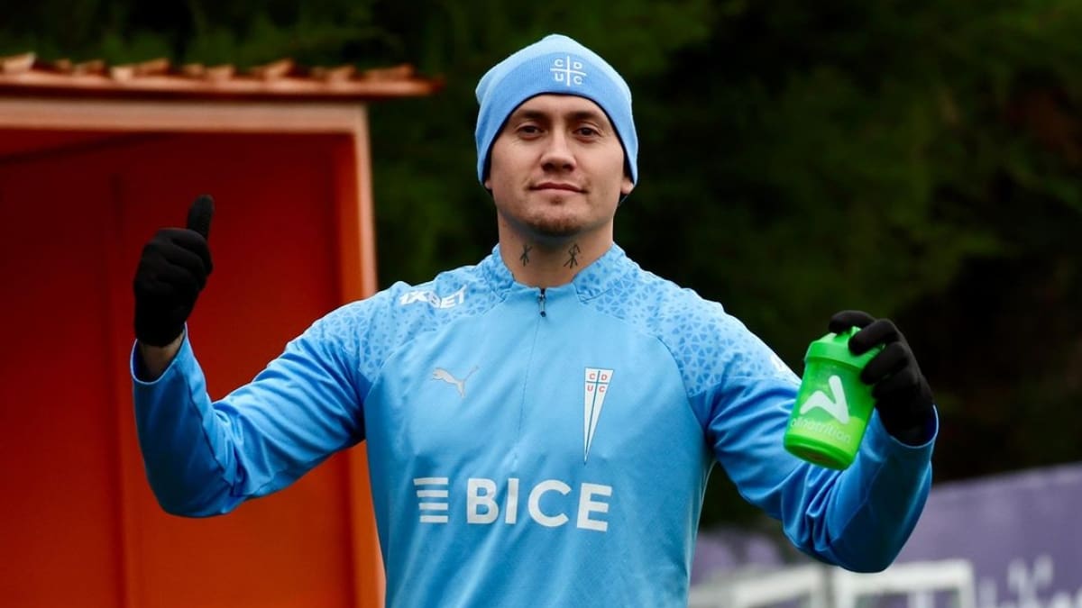 “Pase lo que pase”: El mensaje de apoyo de Nicolás Castillo a la UC antes de enfrentar a Cruzeiro