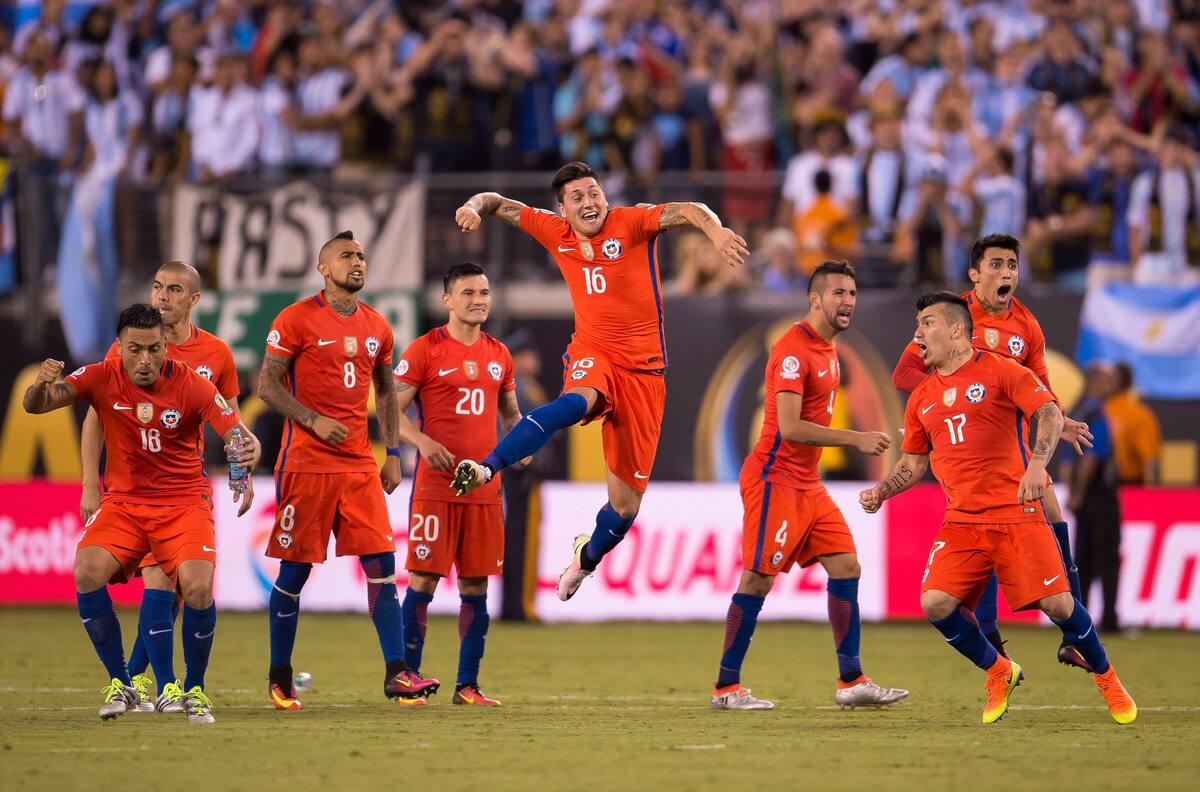“No va a jugar más”: se retira otro campeón de América con La Roja