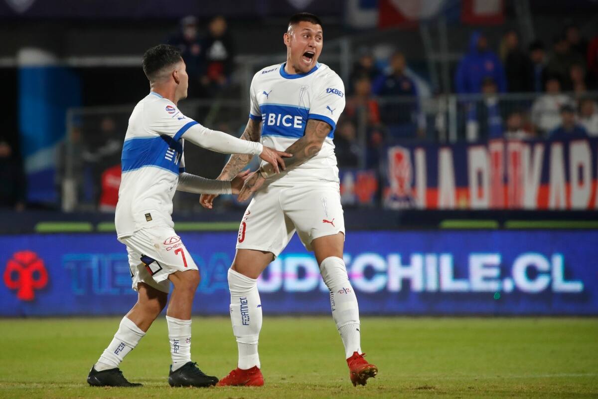 en el primer Clásico Universitario del año contra la U. Agencia Aton